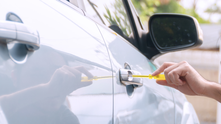 Dedicated Car Lock and Key Team of Studio City, CA