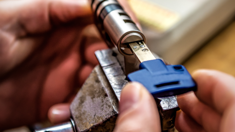 Expert 24-Hour Locksmiths in Studio City in CA